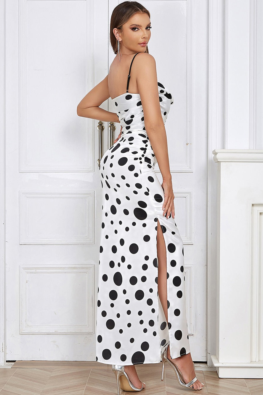 Robe longue plissée à bretelles fines à pois