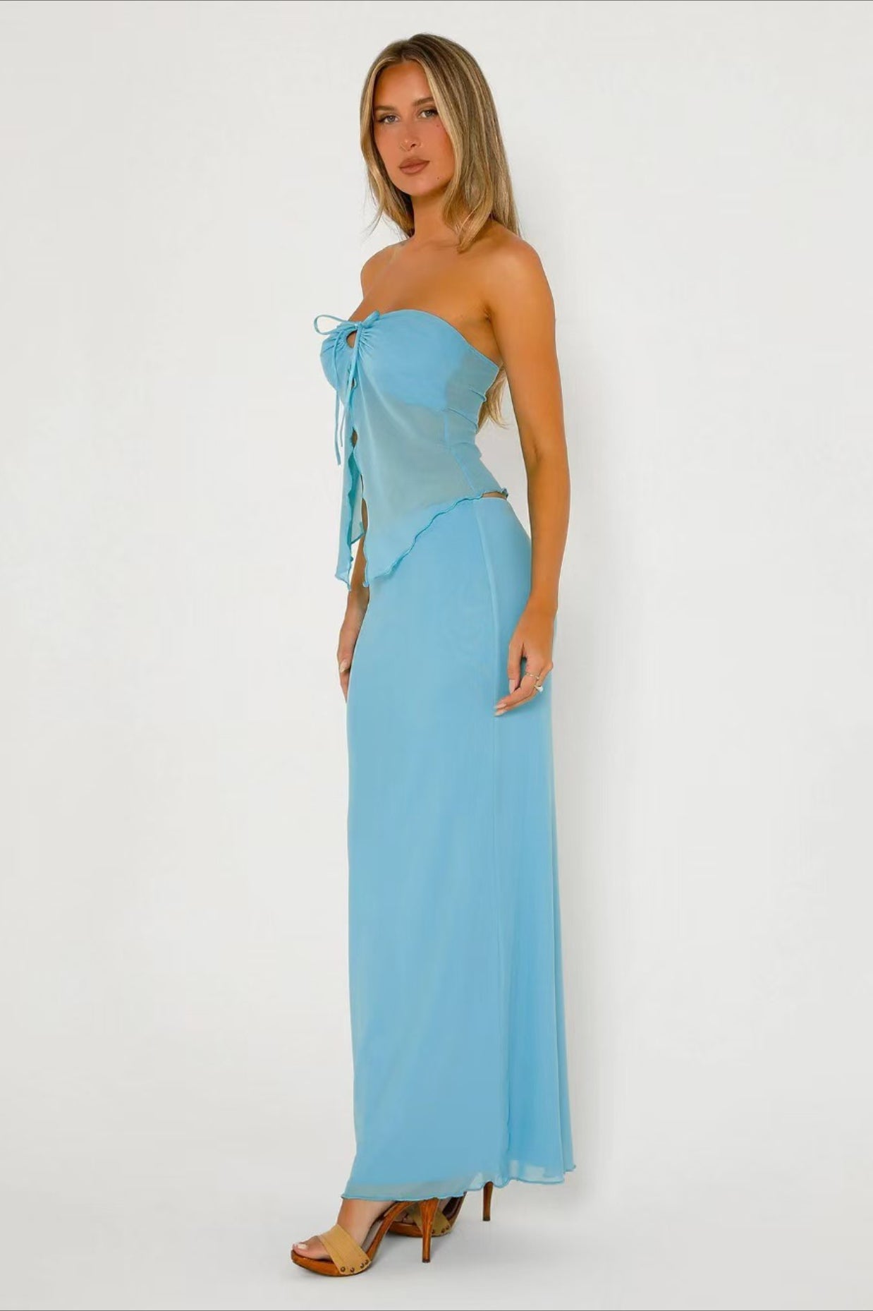 Doppelter Netzstoff trägerloses bauchfreies eng anliegendes Rock-Set