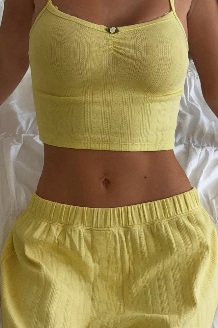 Měkký pohodlný dvoudílný komplet s tílkem a kalhotami