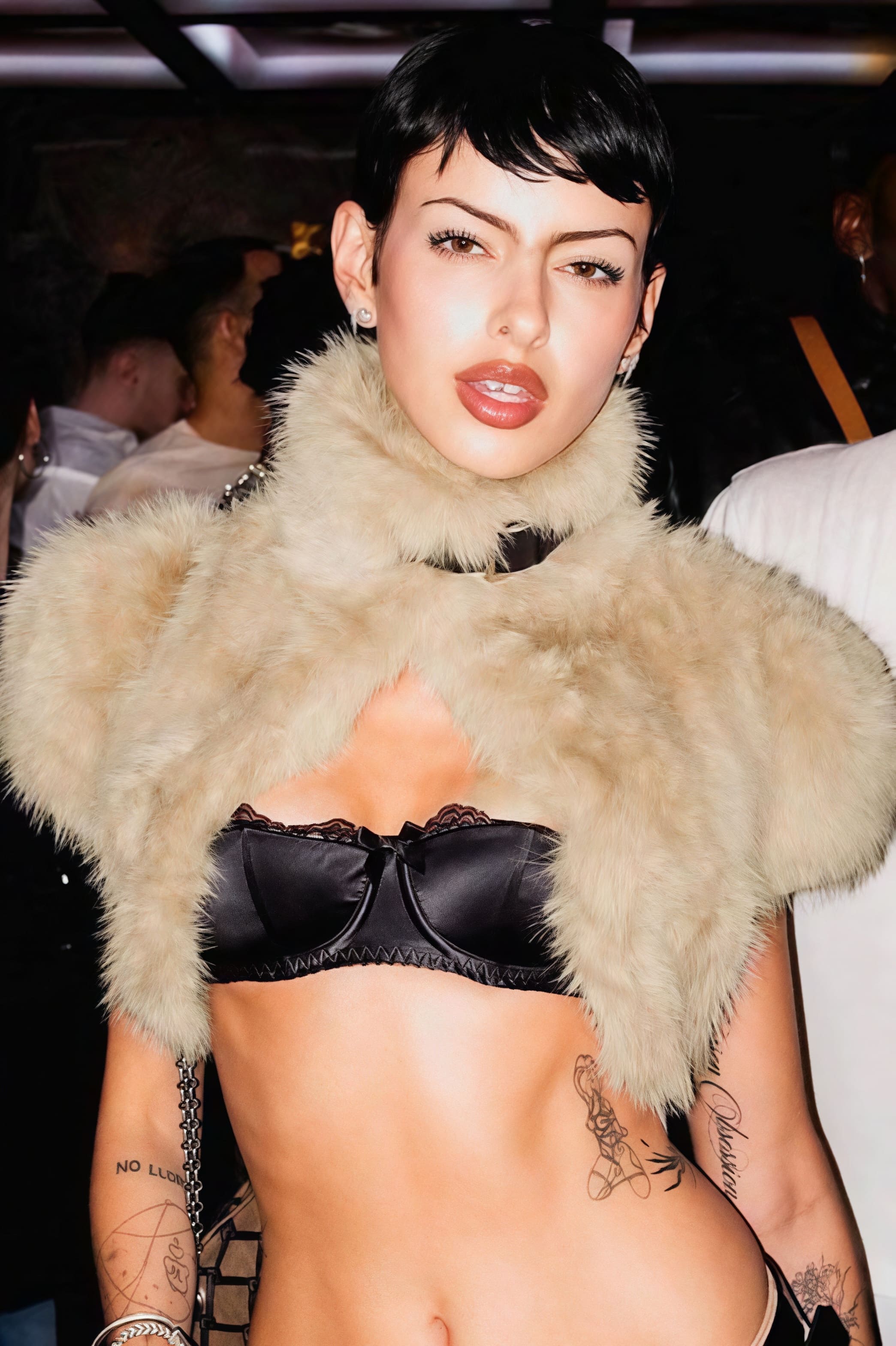 Solide Sexy Flauschige Kurz geschnittene Weste mit Knoten vorne