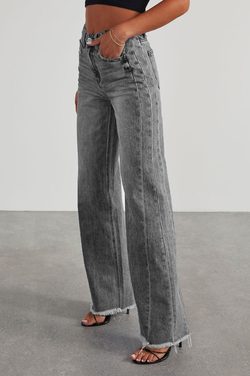 Jean large lavé minimaliste uni