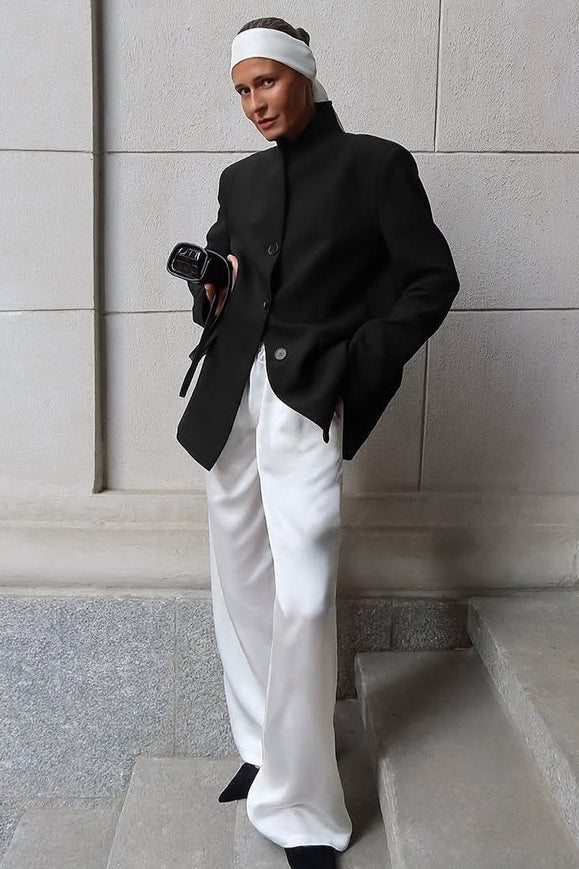 Elegantní volně střižené sako