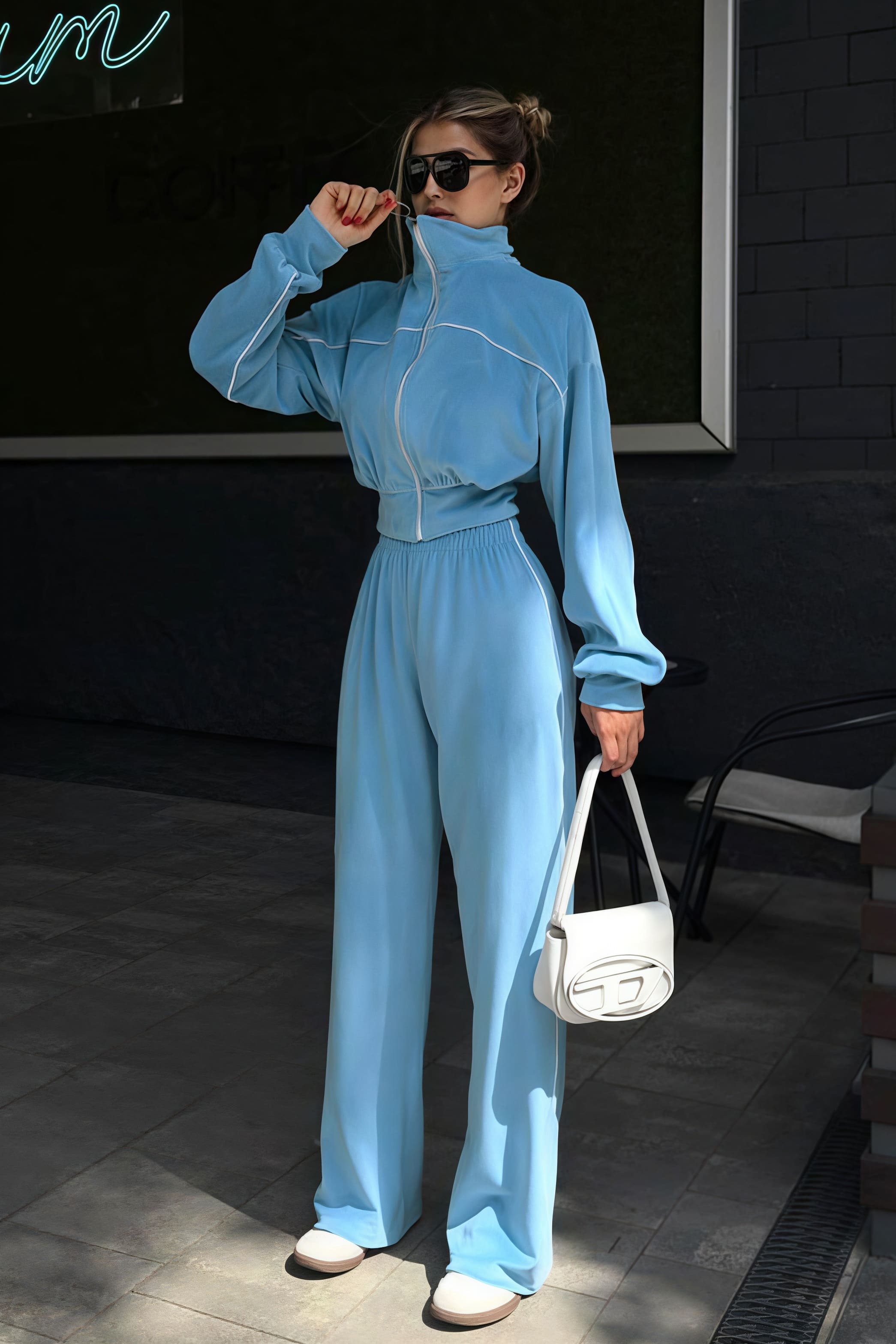 Conjunto de dos piezas con cremallera, cuello de terciopelo atlético y mangas largas