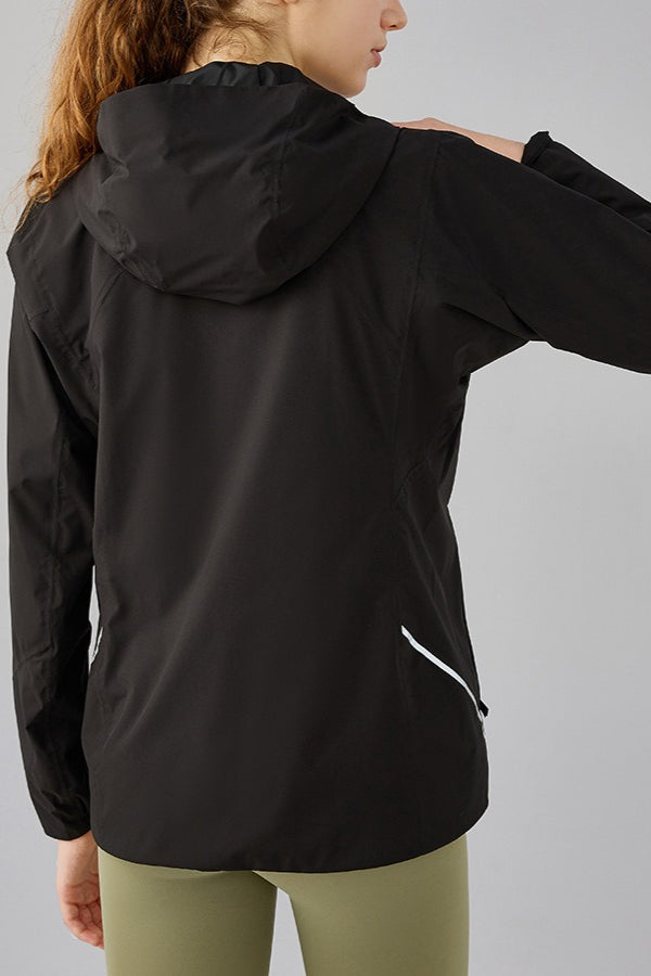 Veste à capuche doublée en polaire coupe-vent