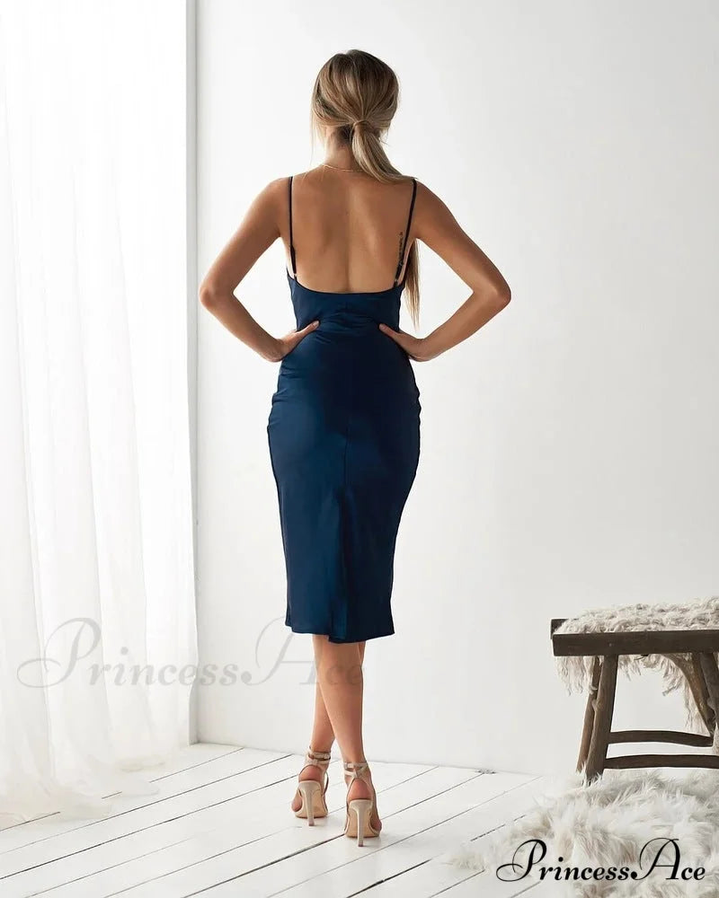 Aleena Satin Elegantes Midikleid