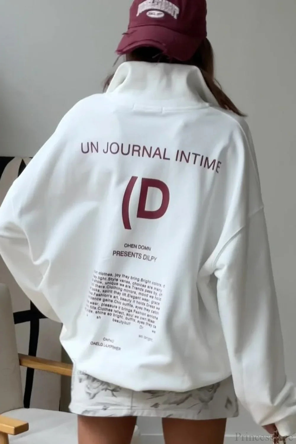 Sportovní mikina s barevnými bloky a potiskem písmen