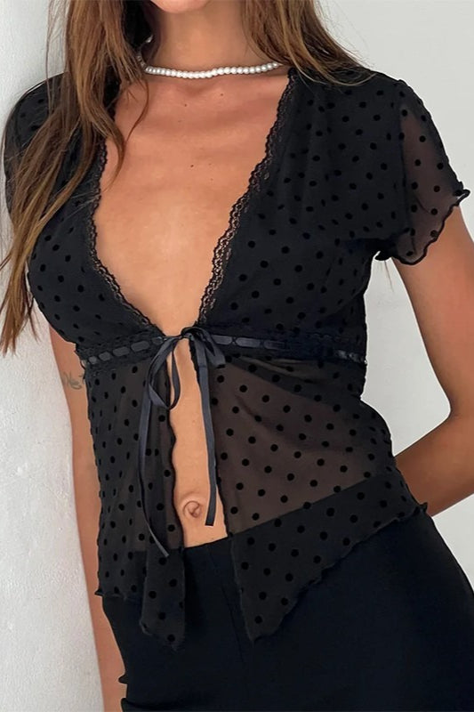 Haut court à manches courtes ample à pois