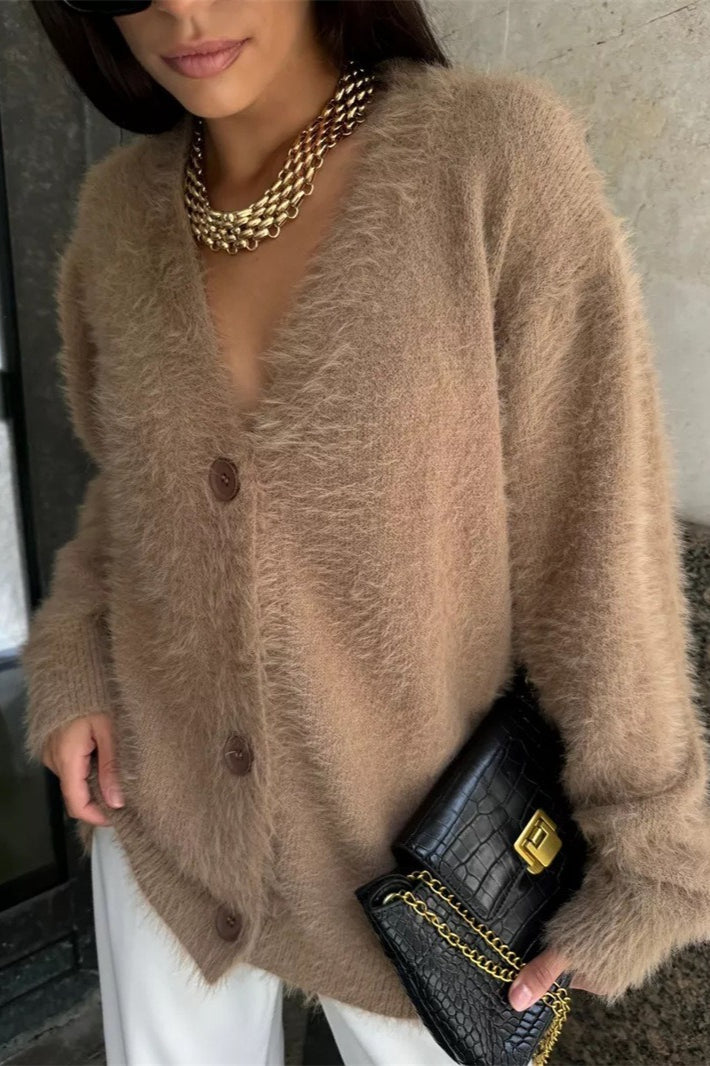 Weicher V-Ausschnitt-Strickjacke