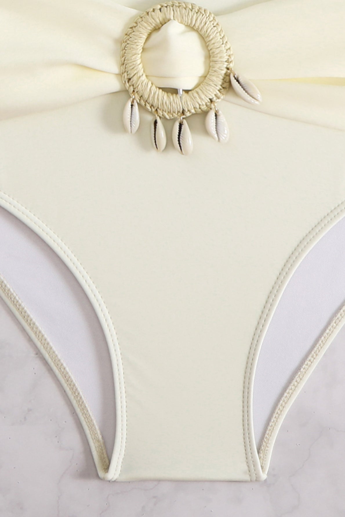 Costume da bagno a due pezzi con nappine da spiaggia