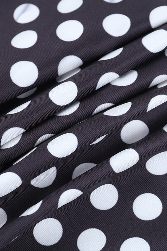 Haut court à pois avec dos noué et fronces au col halter