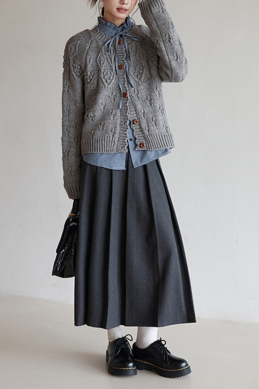 Retro háčkovaný pletený svetr