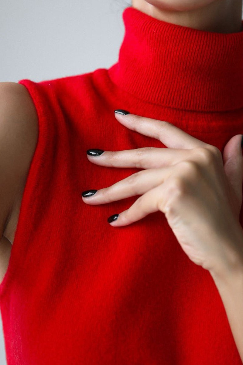 Schlankes Rollkragen-Strickoberteil