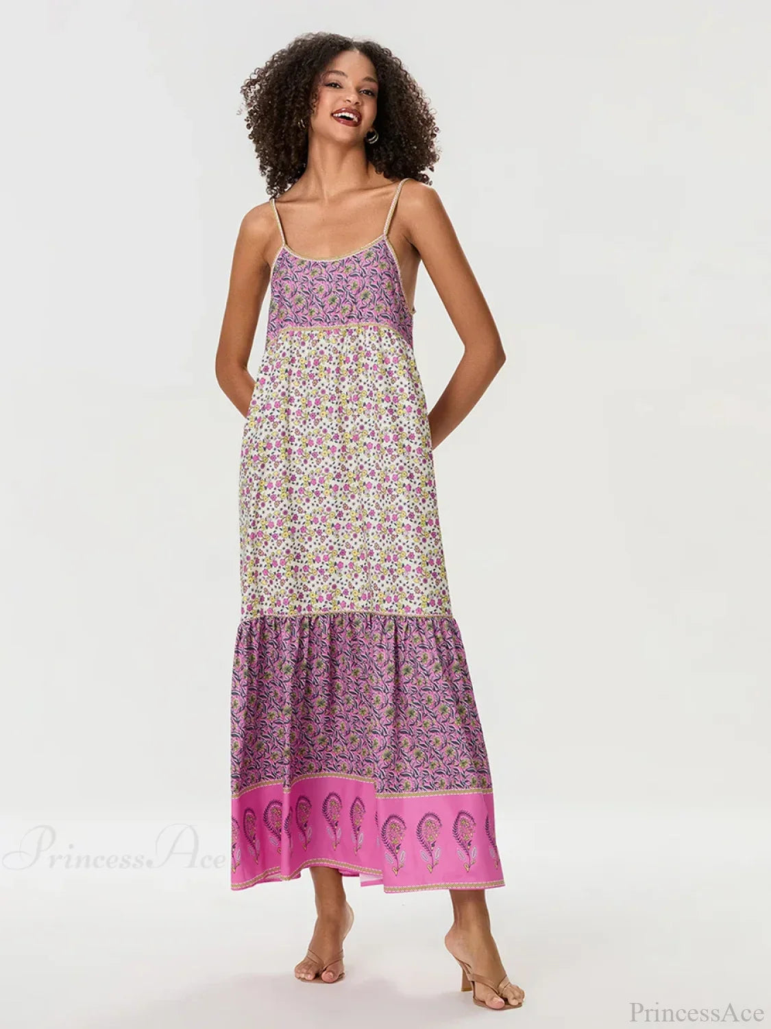 Boho-Blumen-Spaghettiträger-Kleid mit gerafftem Blumenmuster