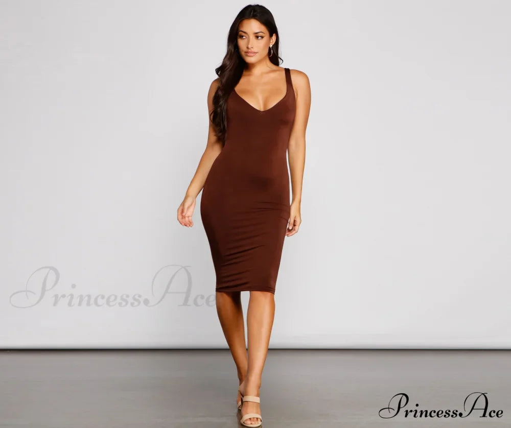 Bring On Basics Charmantes Ärmelloses Midikleid