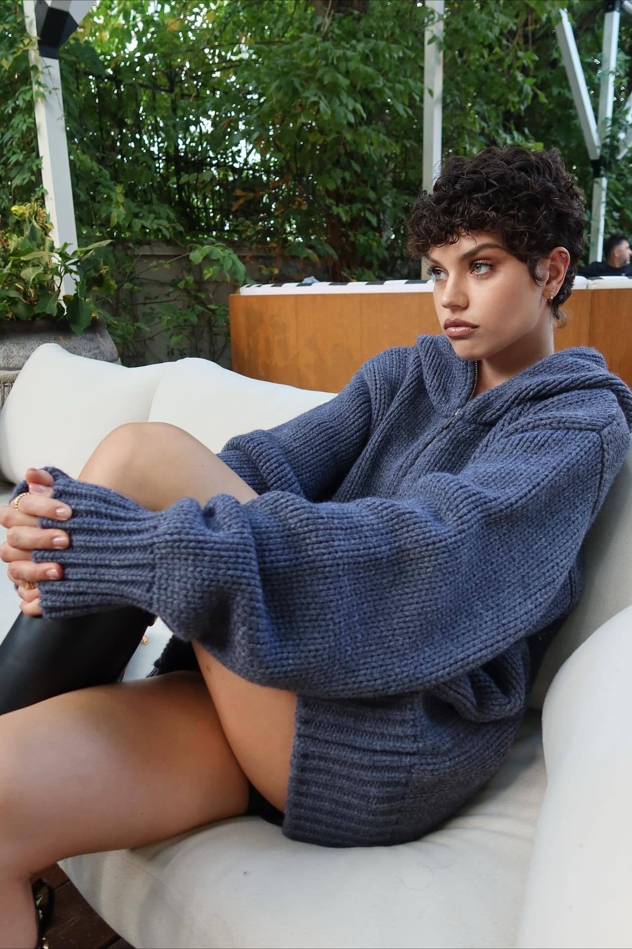 Maglione Vintage Asimmetrico con Cerniera, Tinta Unita, Morbido e Comodo