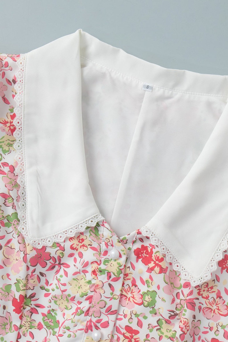 Peter-Pan-Kragen Blumiges Kleid mit Puffärmeln und Knöpfen, Mini-Länge