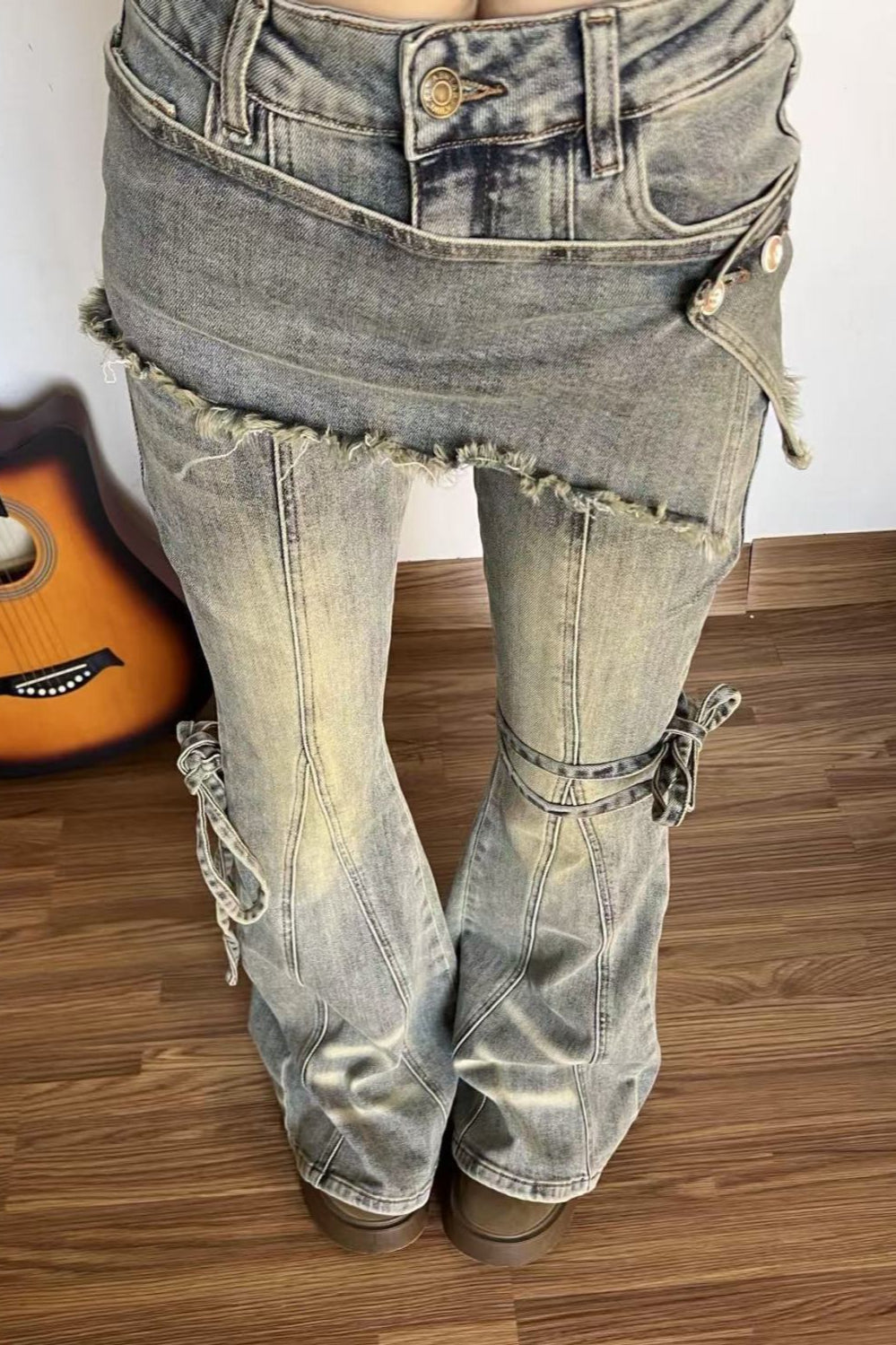 Vaqueros de talle alto con cinturón falso de dos piezas estilo bota vintage