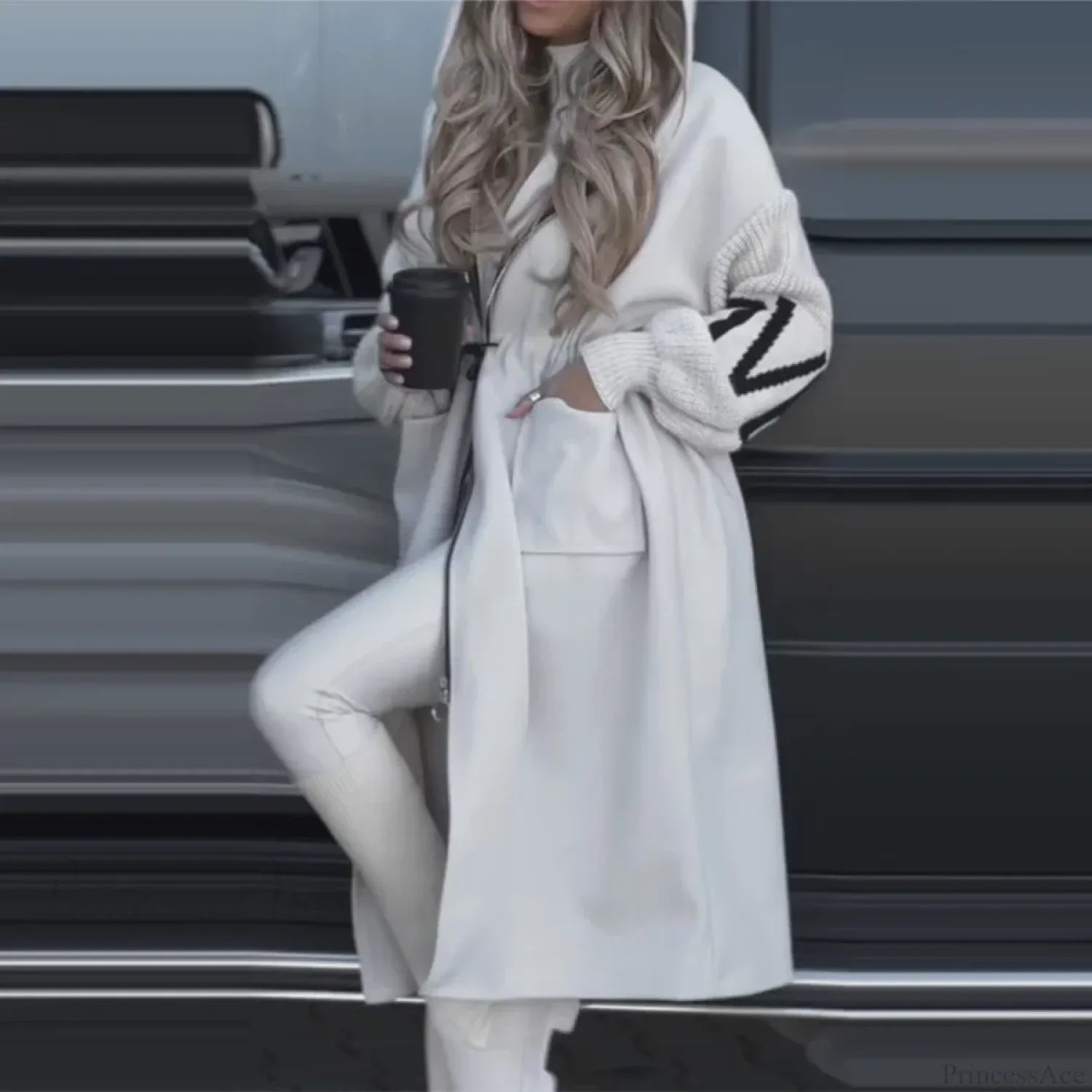 Sobretudo Casual Longo com Patchwork e Amarração