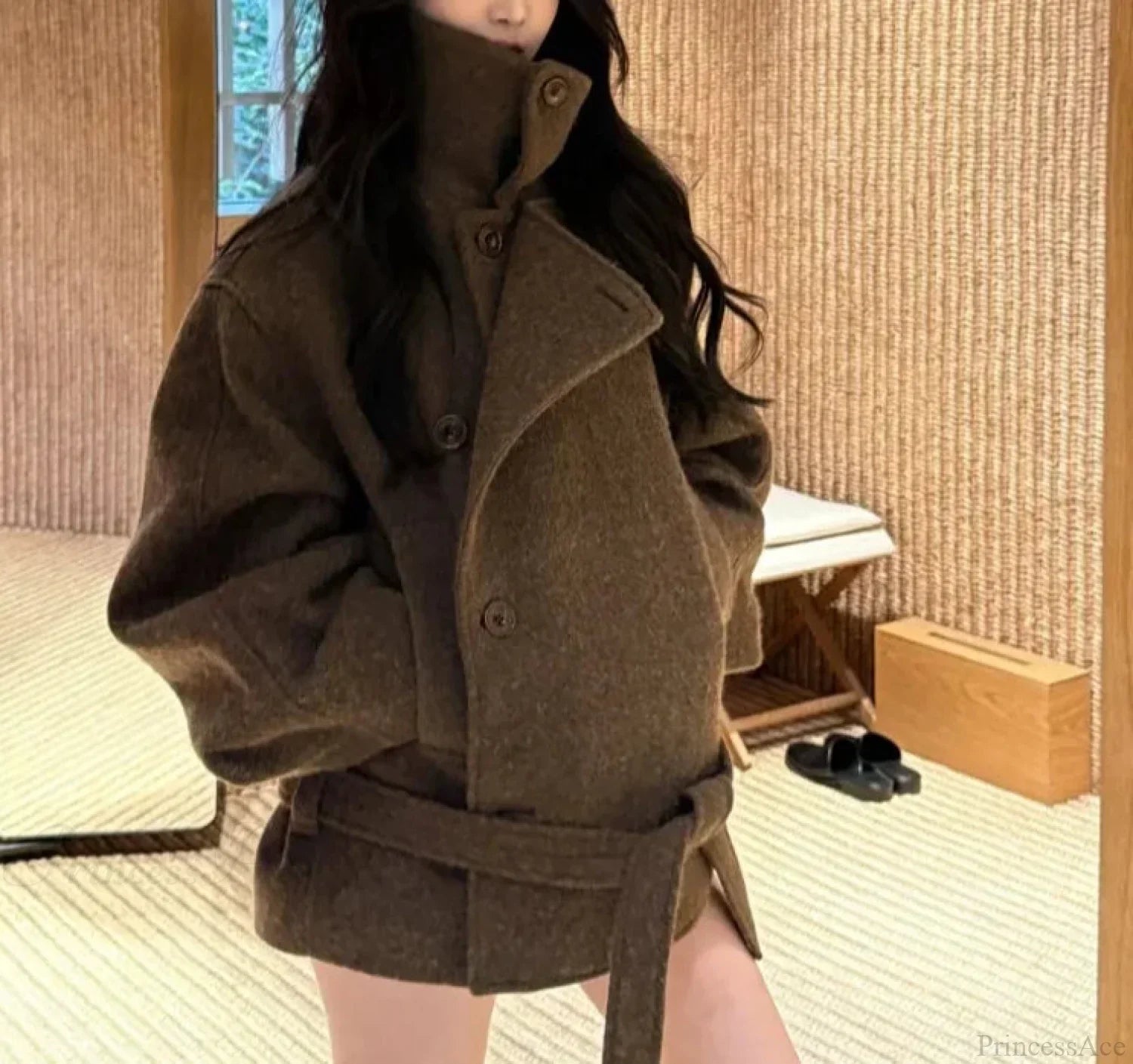 Sobretudo Casual de Lã com Amarração e Gola Alta