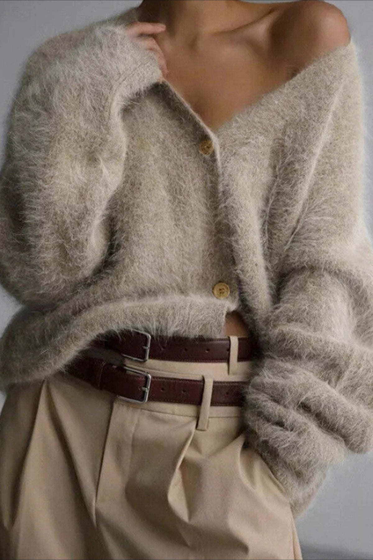 Cardigan à manches longues avec col en V et boutons