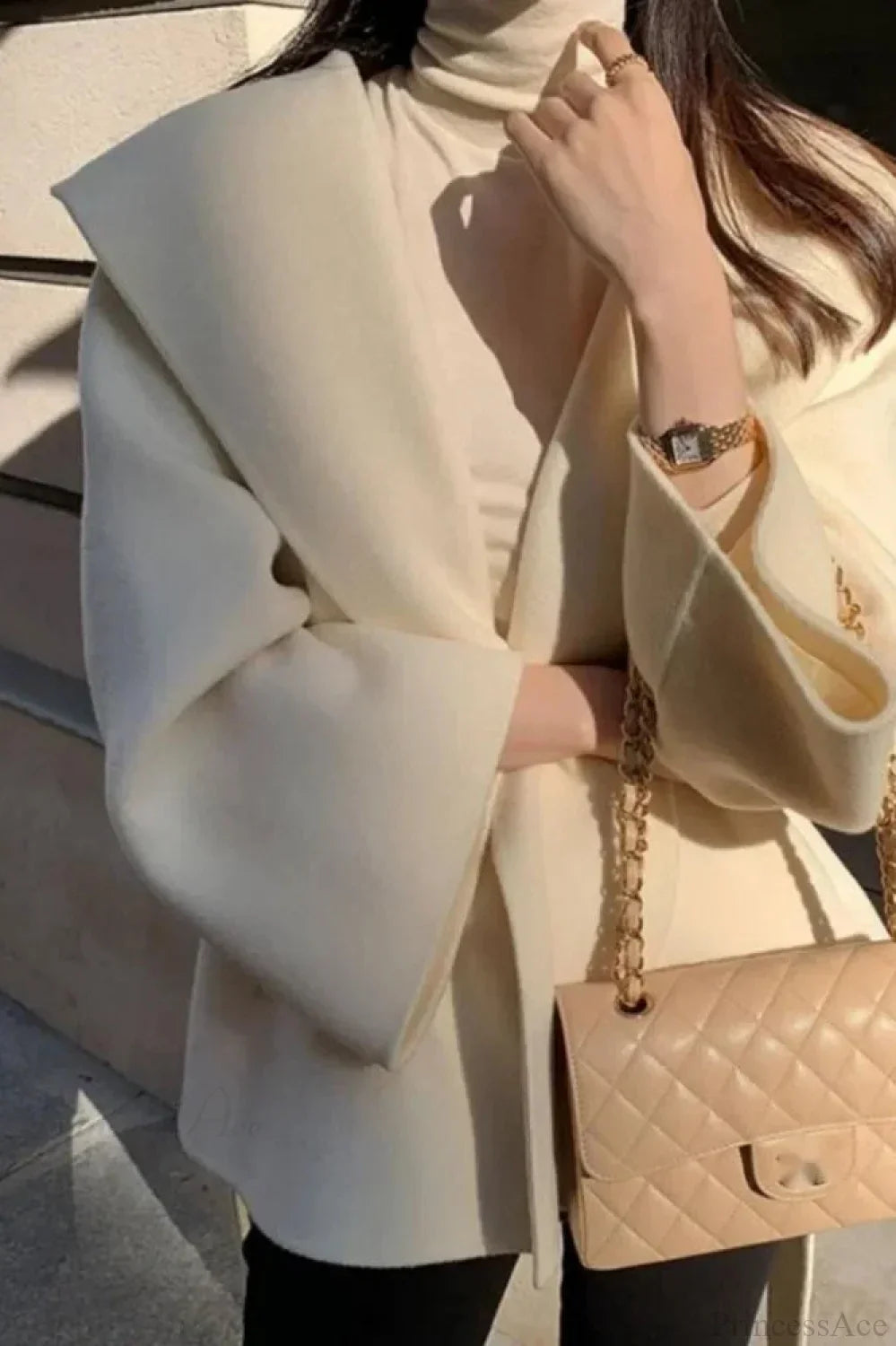 Sobretudo Chic Marrom de Lã com Capuz