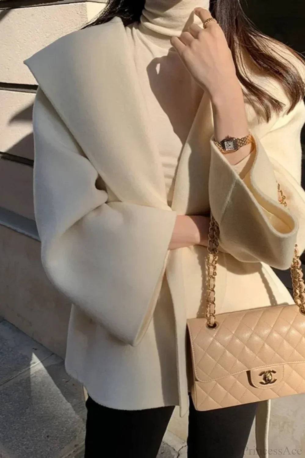 Sobretudo Chic Marrom de Lã com Capuz