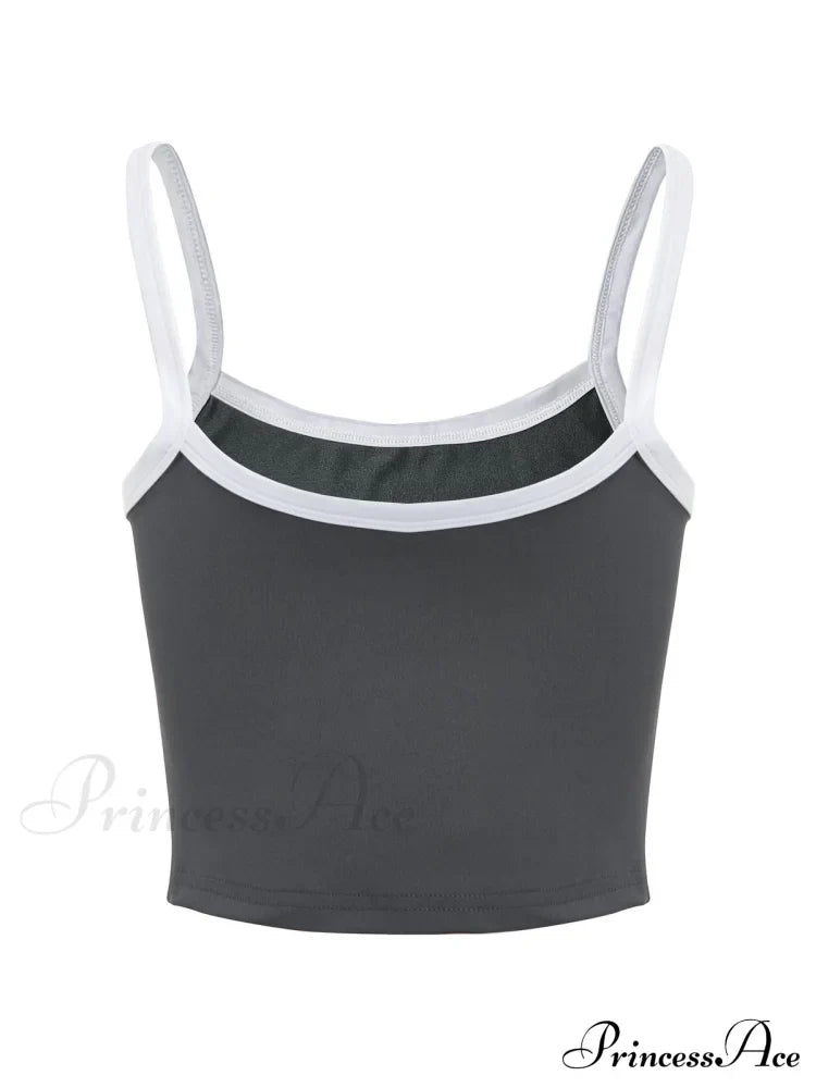 Top corto alla moda a coste con bordi a contrasto