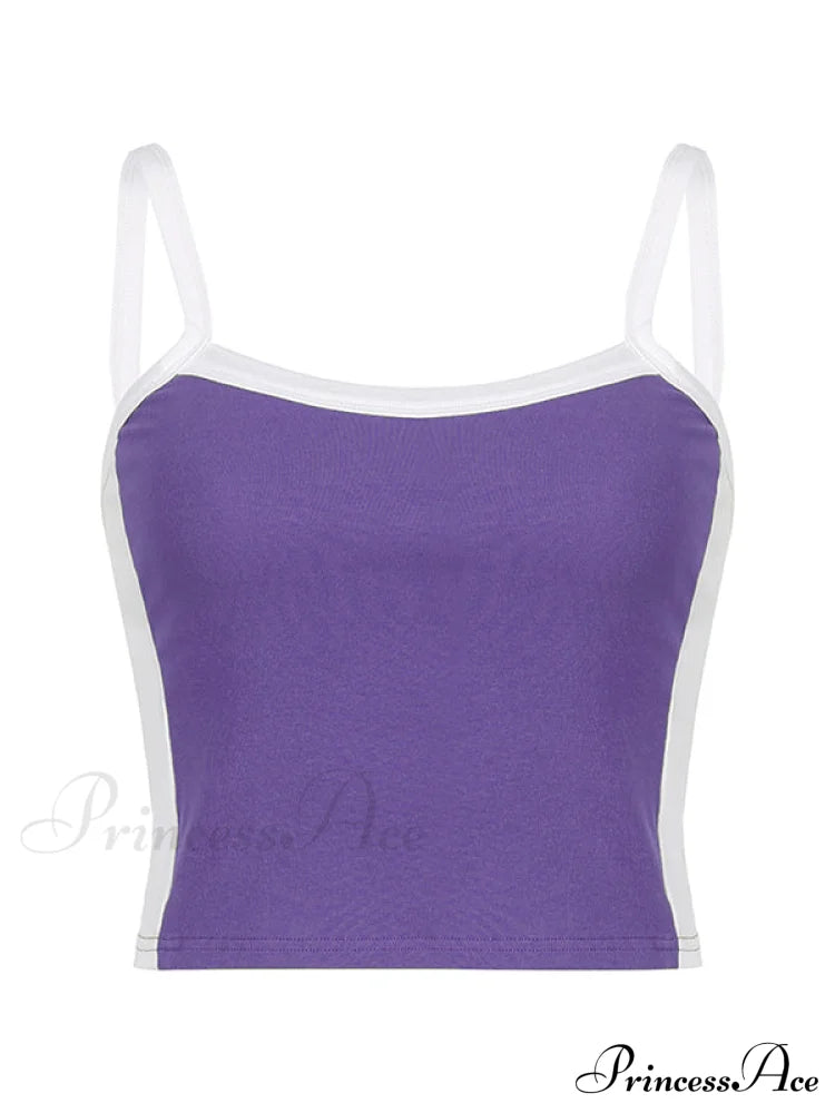 Top corto alla moda a coste con bordi a contrasto