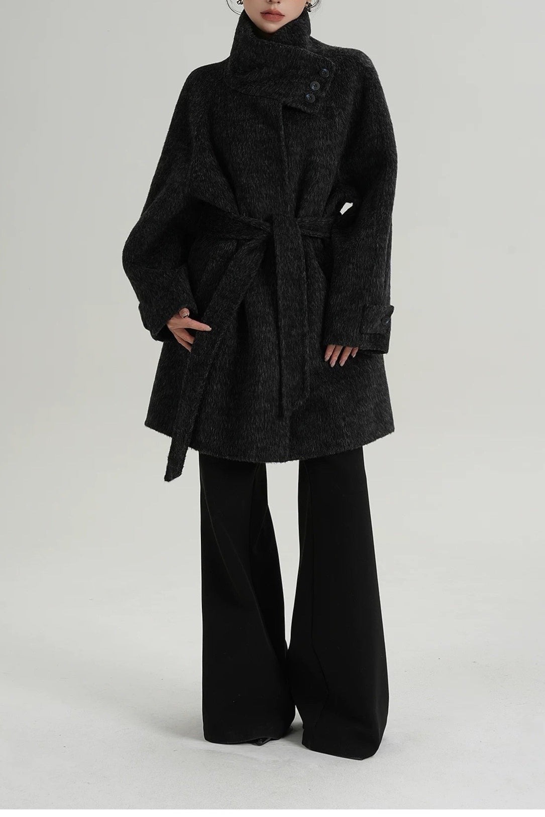 Abrigo suelto de lana sólida cálido con cuello alto simulado elegante