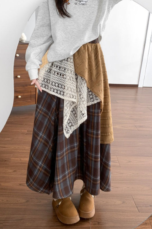 Asymmetric Lace Panel Plaid Skirt