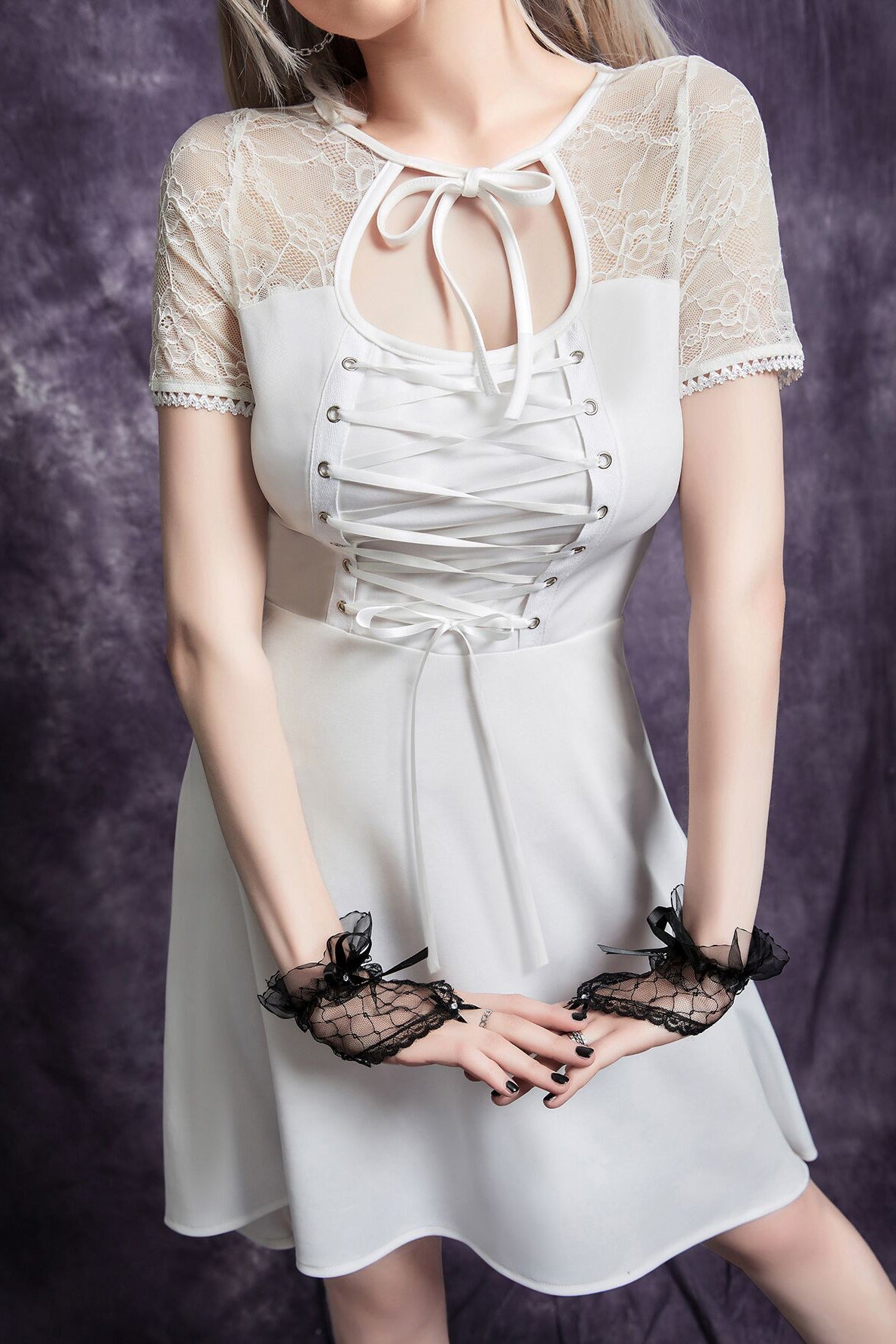 Vestido Gótico com Amarração Frontal