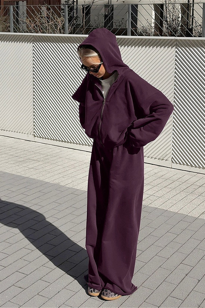 Conjunto de dos piezas de sudadera con capucha y pantalones deportivos estilo antiguo