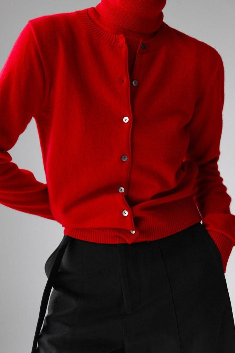 Schlankes Rollkragen-Strickoberteil