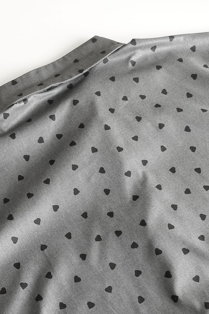 Bluse mit Spitzenmanschetten und Tupfenkragen