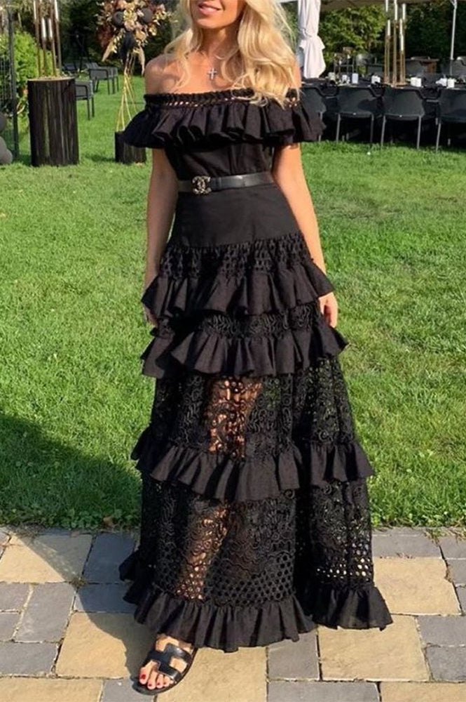Elegantes Boho-Kleid mit einer Schulter und Rüschen