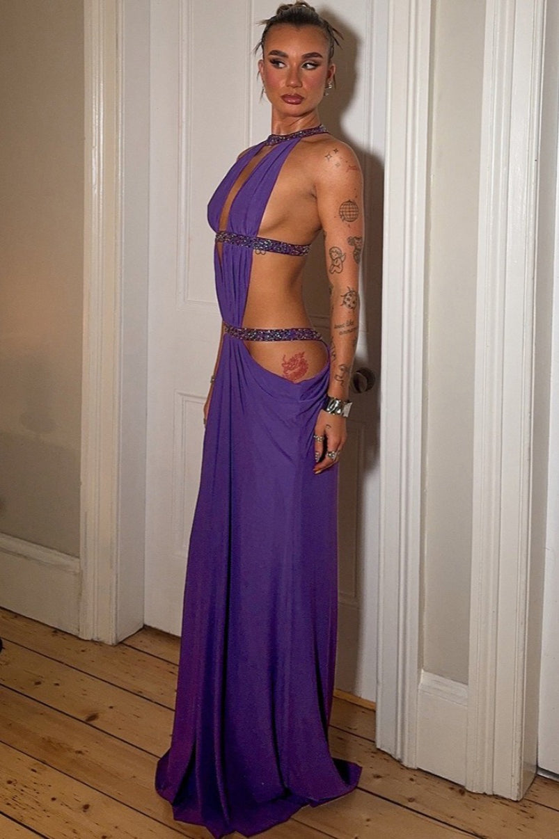 Elegantes sexy Maxikleid mit Ausschnitten, strassbesetzt und rückenfrei