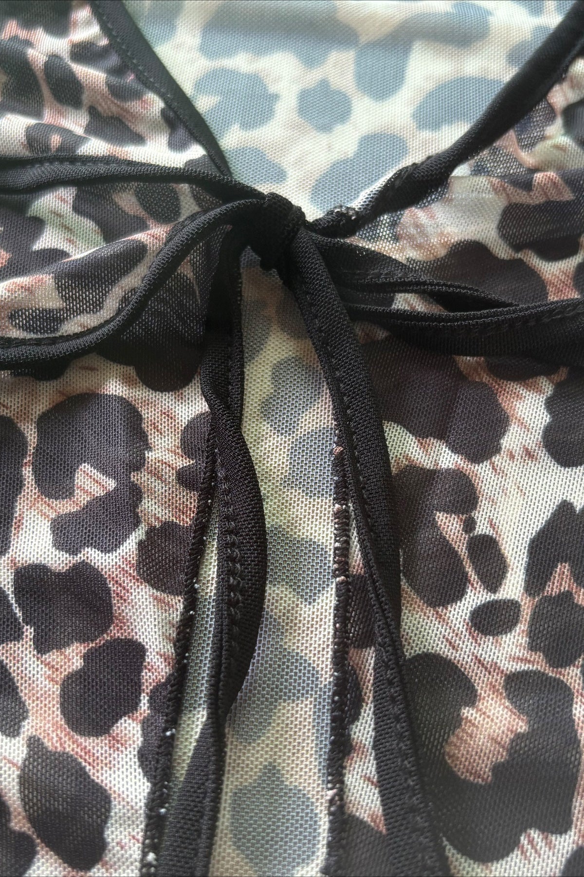 Langärmeliges Netz-Leoparden-Bauchfreies Oberteil