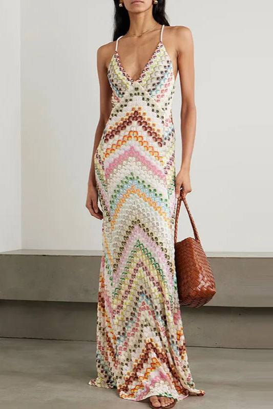 Kontrastfarbiges Boho-Kleid mit V-Ausschnitt