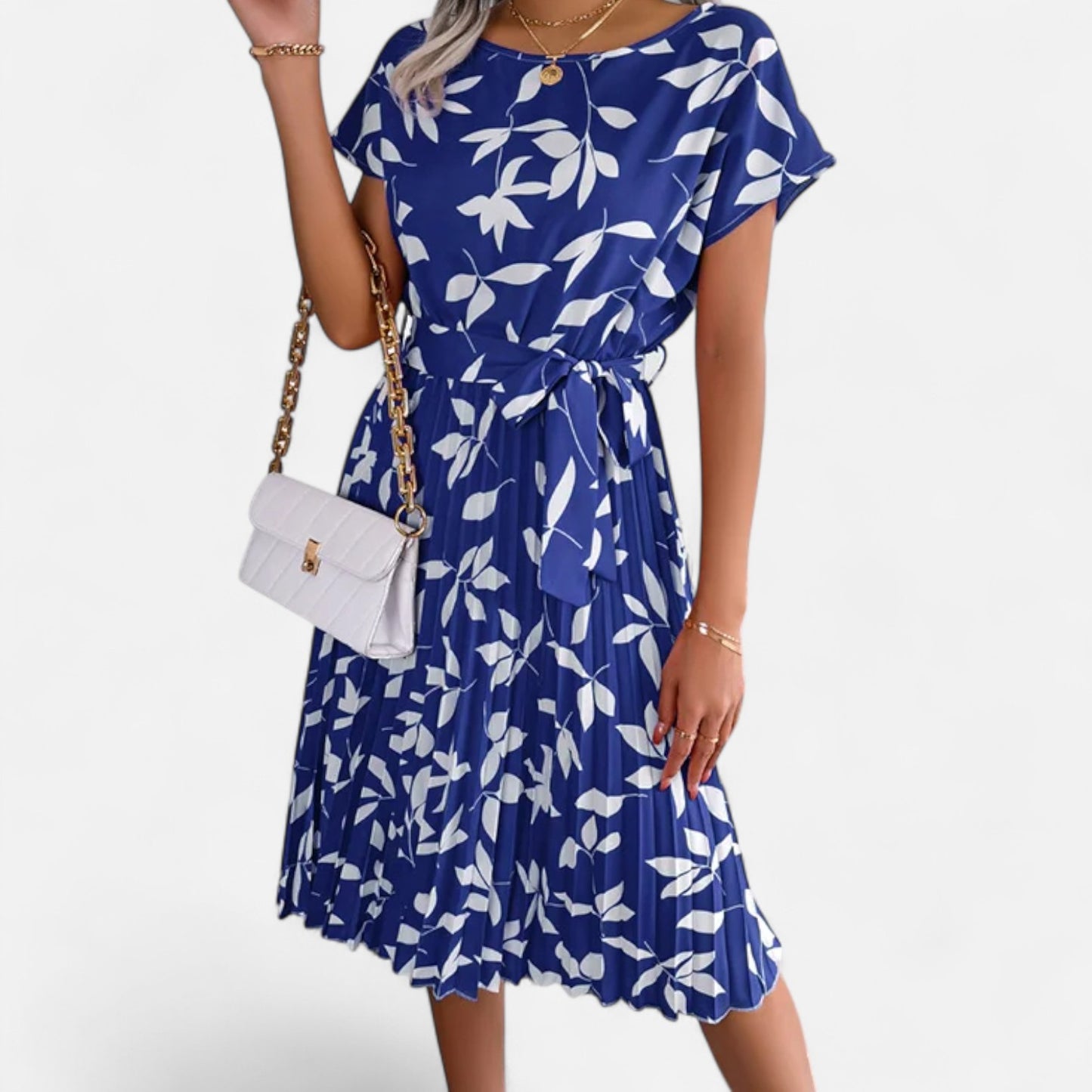 Viventi | Robe Chic à Manches Courtes et Taille Haute pour Femme – Silhouette Élancée, Élégance Contemporaine