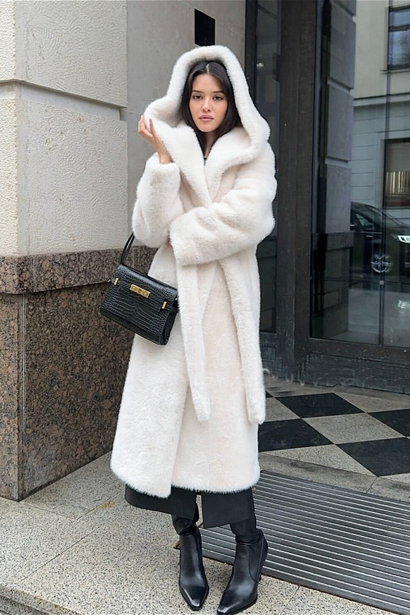 Sobretudo Longo com Capuz, Cinto e Plush em Pelo Sintético de Visom