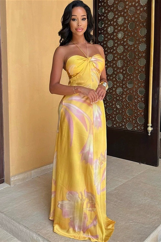 Vestito lungo da spiaggia senza schienale e senza spalline