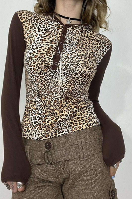 Bluse mit kontrastierenden Raglanärmeln