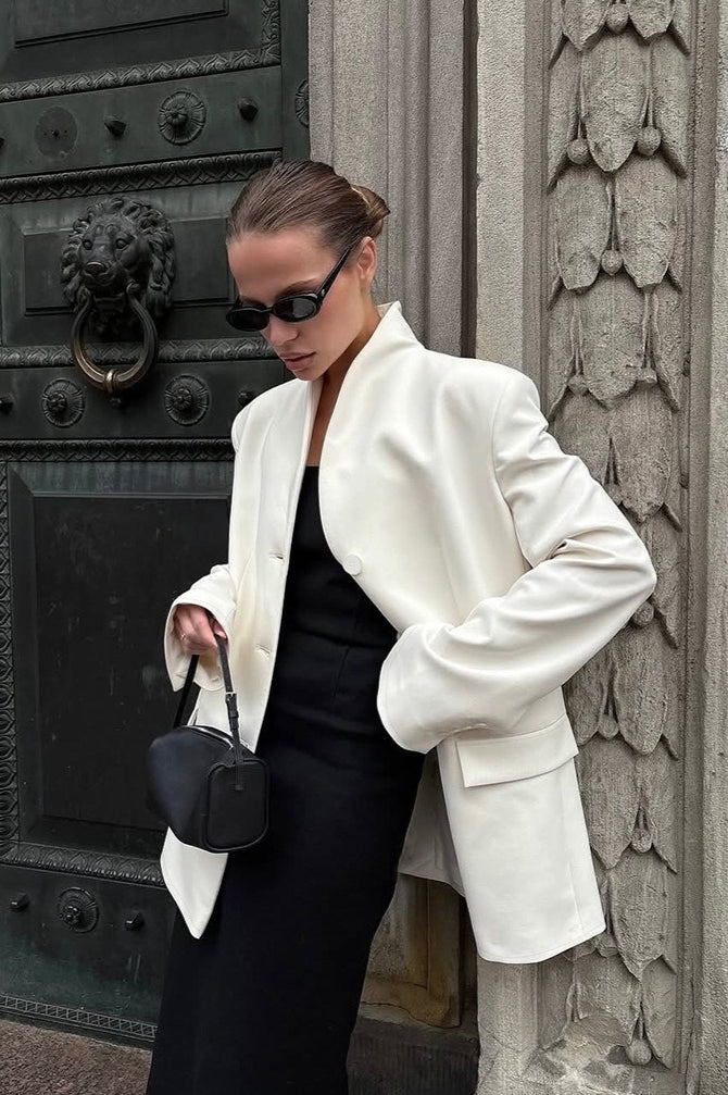 Elegantní volně střižené sako