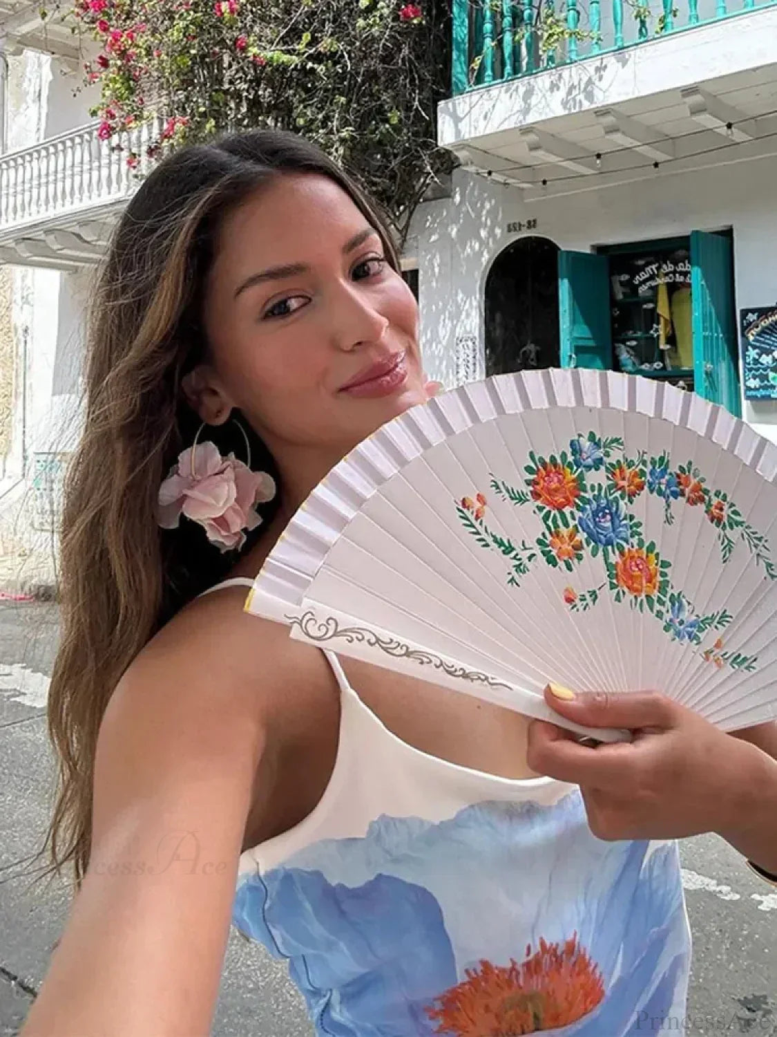 Abito aderente floreale elegante a vita alta con stampa floreale
