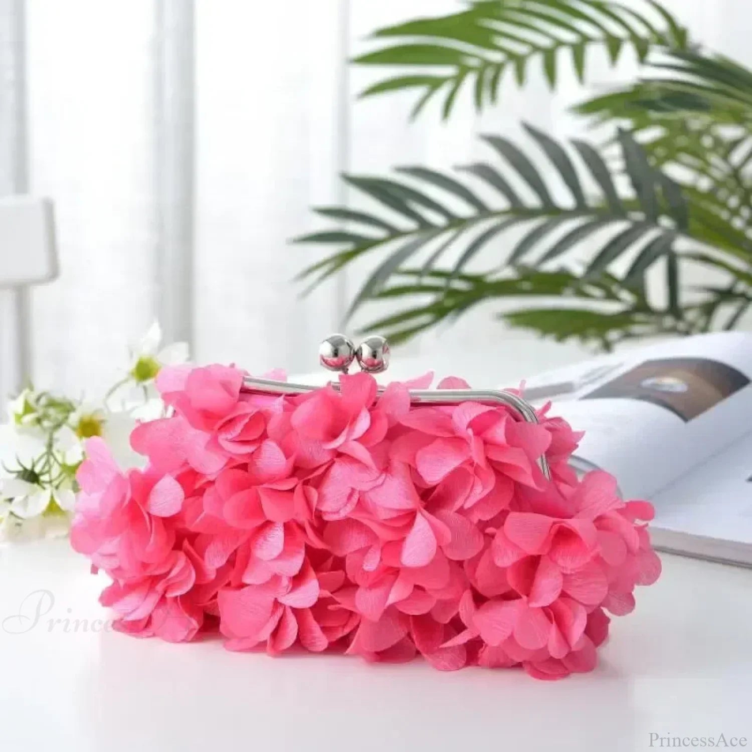Bolsa de Mão Clutch Floral Branca Elegante para Noiva e Casamento