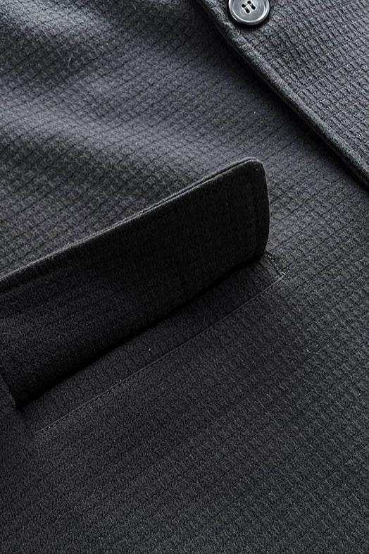 Blejzr s vaflovou strukturou, volného střihu