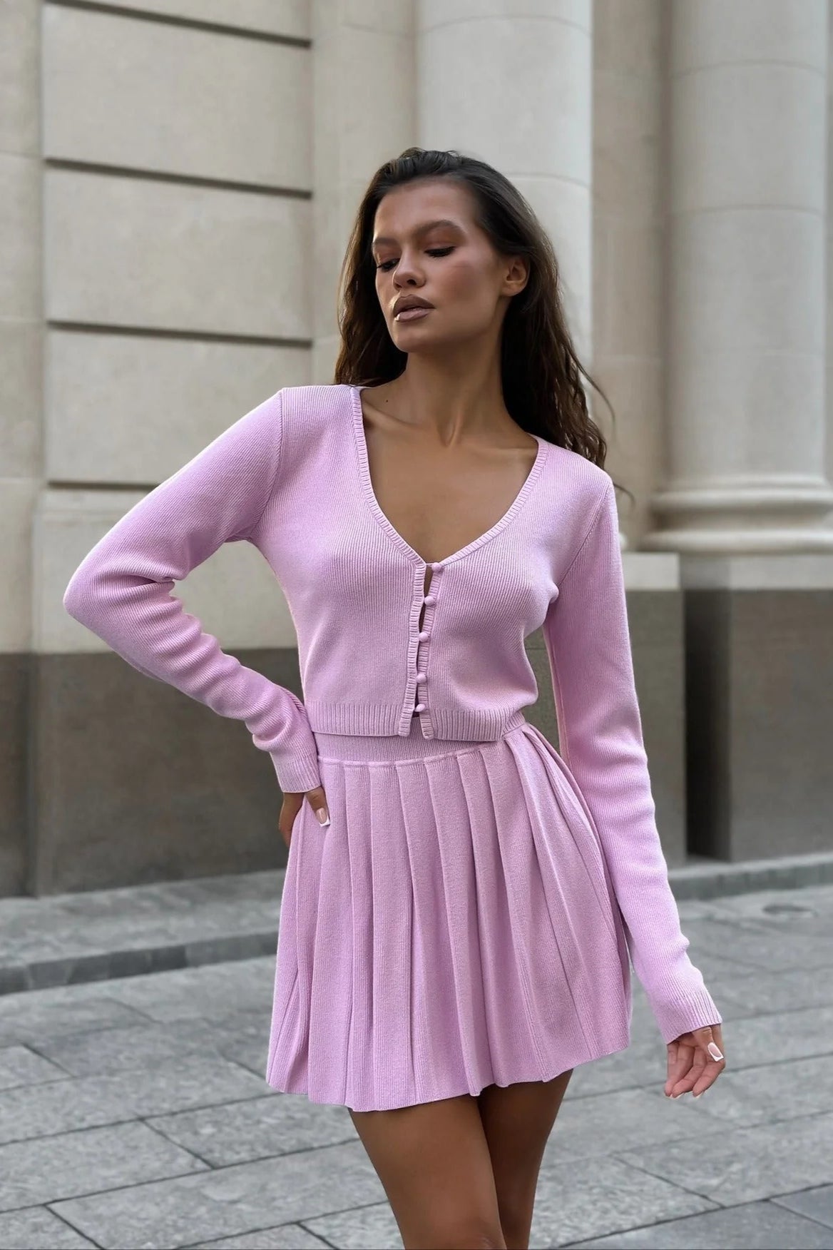 Ensemble deux pièces jupe et haut court en tricot séduisant