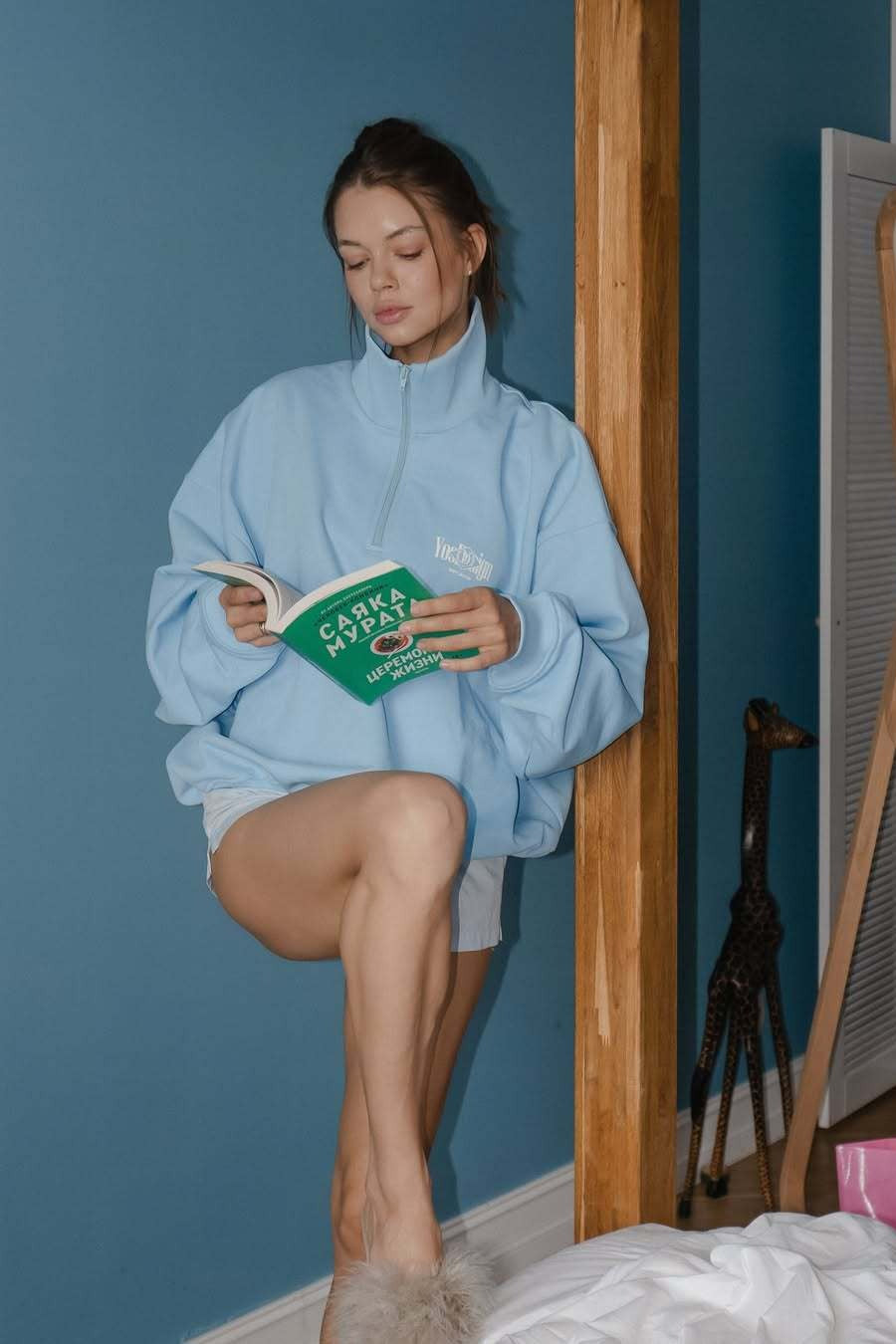 Felpa sportiva con mezza cerniera e motivo grafico