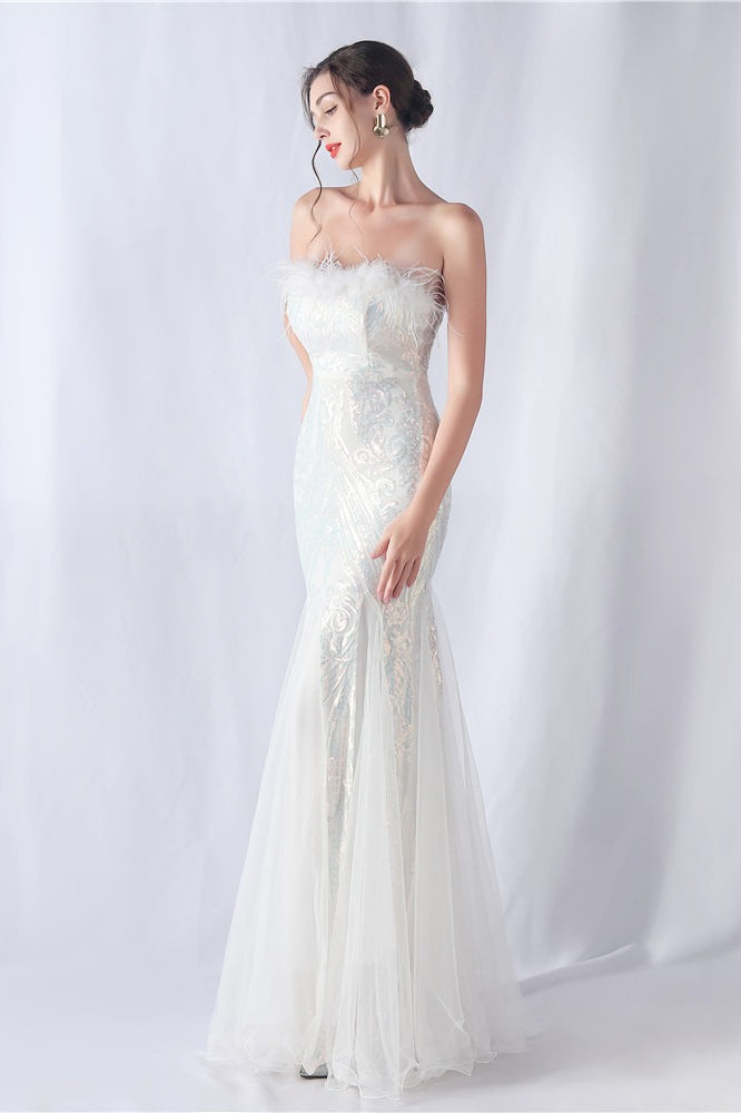 Abito da sera per festa con paillettes e piume di struzzo