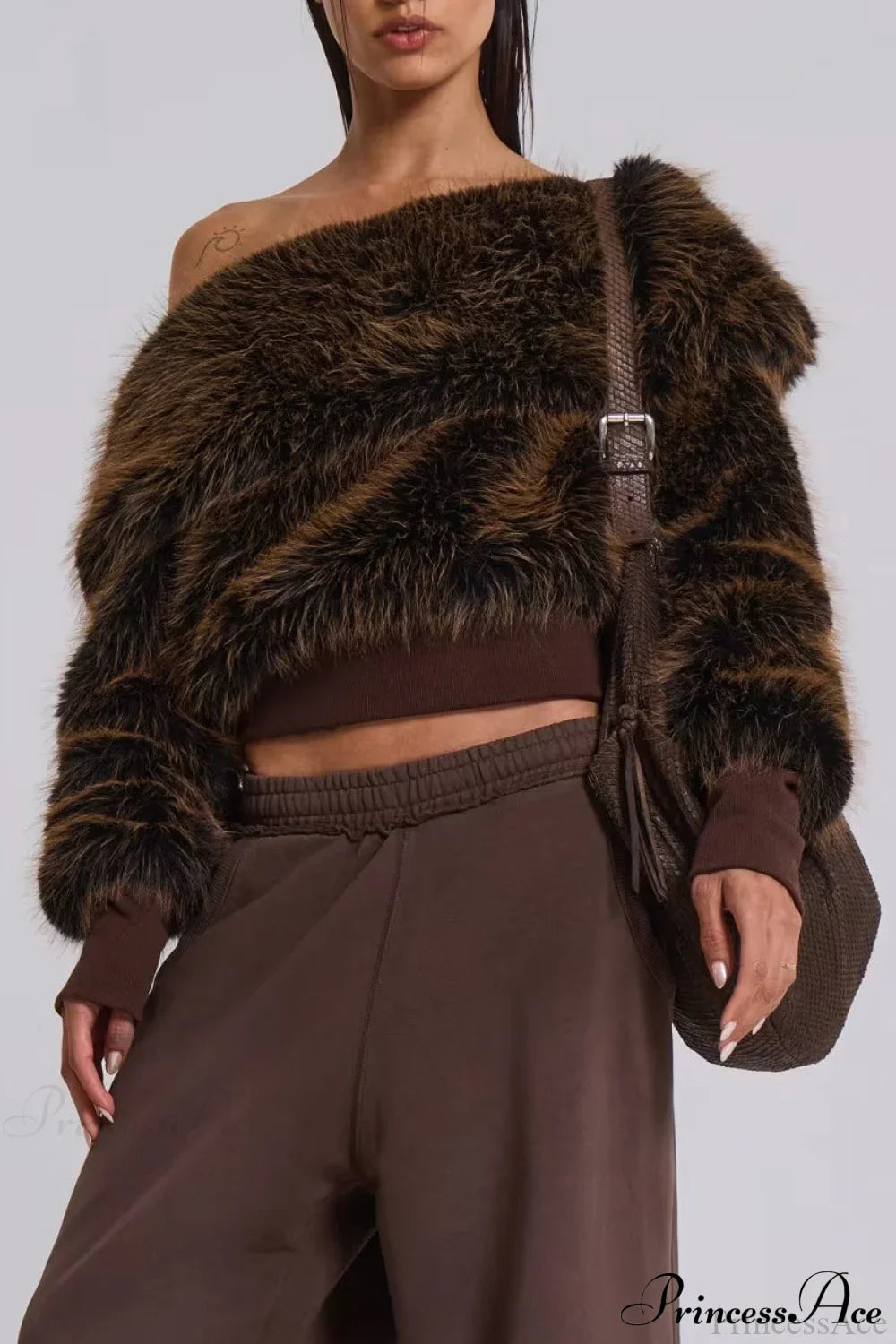 Top Cropped de Moletom com Design Único